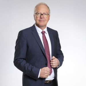 MMag. Dr. Andreas Grabenweger